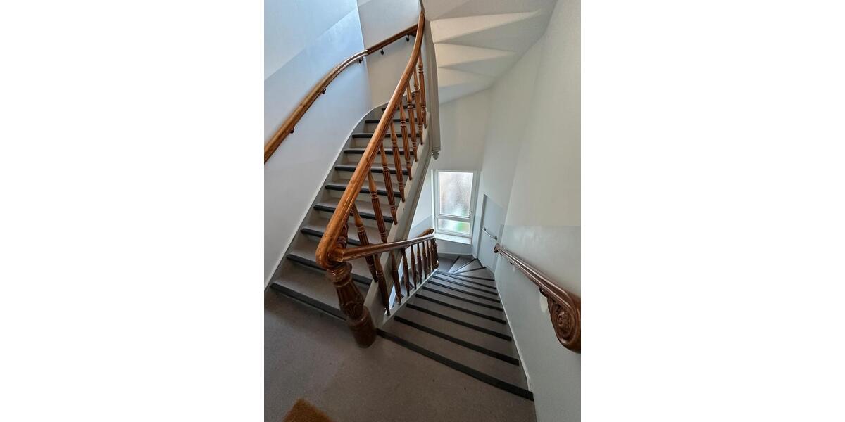 Etagenwohnung Braunschweig - 5 Zimmer, 129 m&sup2;, 1.330&euro; | Angebot:25963585