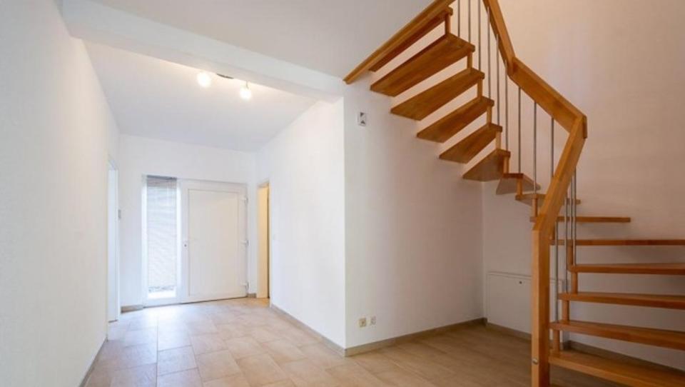 Doppelhaushälfte Meine - 4 Zimmer, 138 m&sup2;, 420.000&euro; | Angebot:23383358