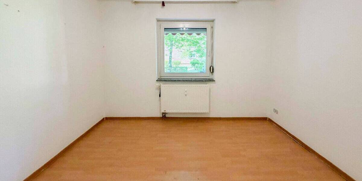 Etagenwohnung Braunschweig Weststadt - 4 Zimmer, 93 m&sup2;, 165.000&euro; | Angebot:26904472