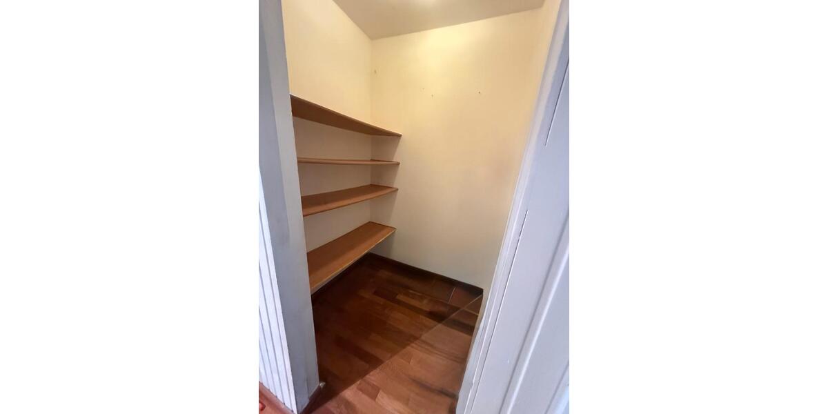 Hochparterre Braunschweig Nordstadt - 4 Zimmer, 99 m&sup2;, 250.000&euro; | Angebot:24660248