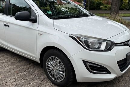 Hyundai i20 112.000 km 5.999 &euro; Adenstedt 31246
