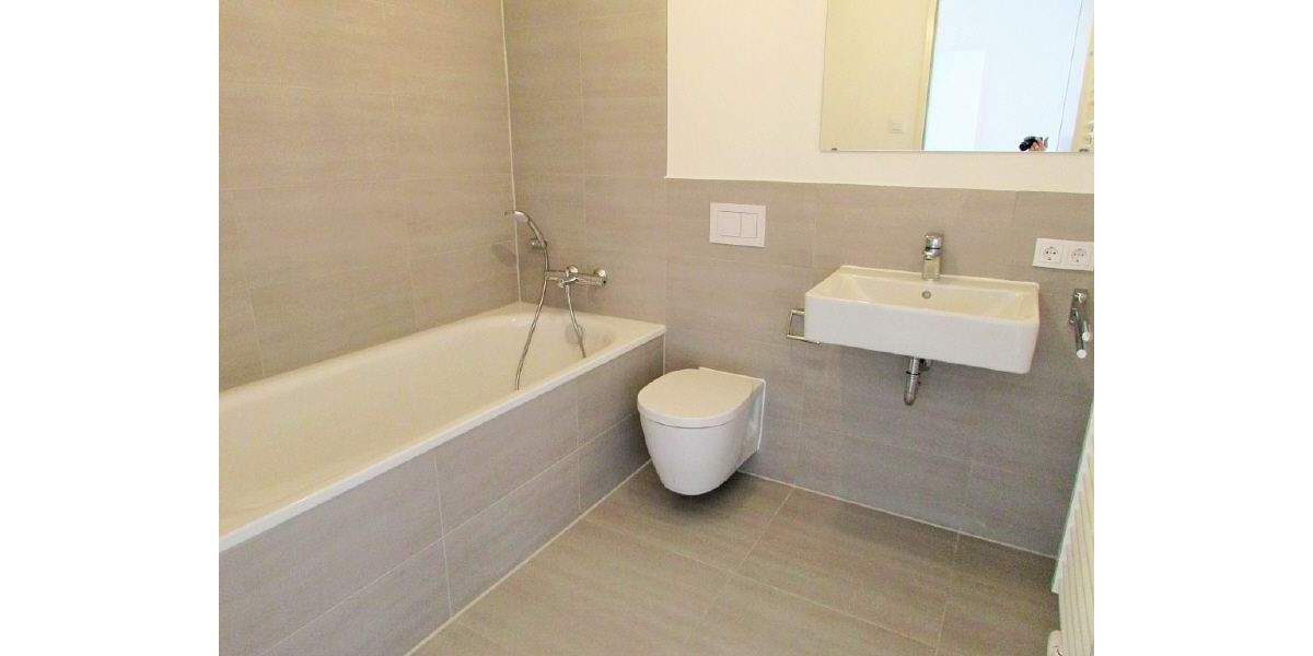 Etagenwohnung Wolfsburg Hellwinkel - 4 Zimmer, 122 m&sup2;, 1.817&euro; | Angebot:25731552