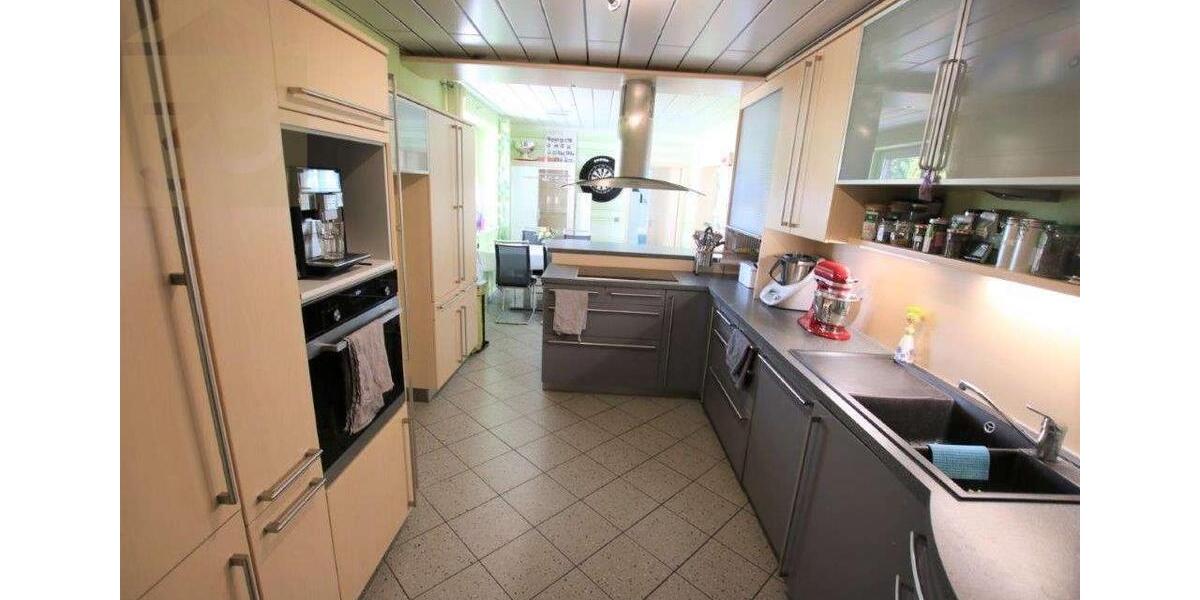 Etagenwohnung Wolfsburg Alt-Wolfsburg - 4 Zimmer, 120 m&sup2;, 990&euro; | Angebot:24783600