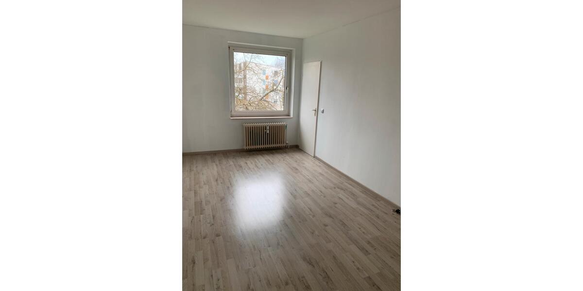 Etagenwohnung Salzgitter - 2 Zimmer, 52 m&sup2;, 65.000&euro; | Angebot:24840956