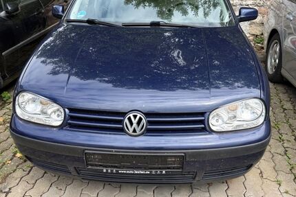 VW Golf 220.000 km 590 &euro; Wolfenbüttel (Halchter) 38304