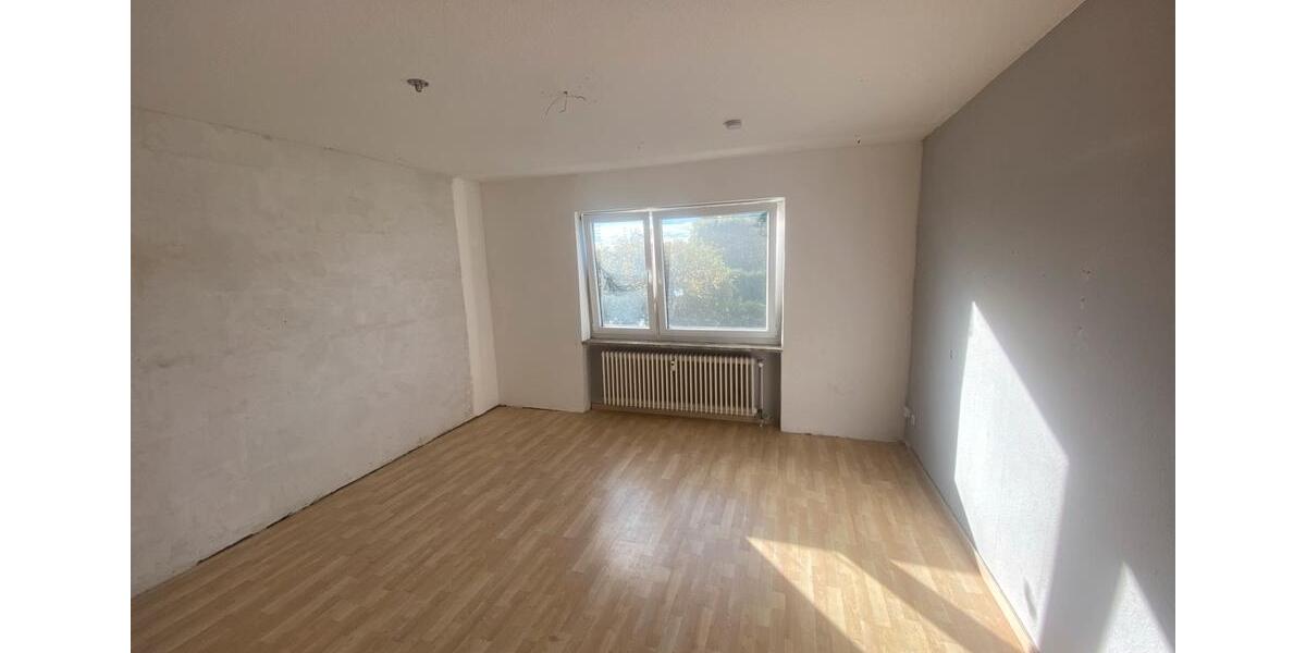 Etagenwohnung Salzgitter Ortschaft Ost - 4 Zimmer, 110 m&sup2;, 800&euro; | Angebot:24627101