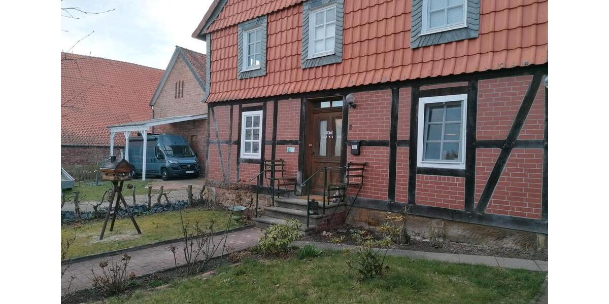 Etagenwohnung Braunschweig Timmerlah-Geitelde-Stiddien - 5 Zimmer, 130 m&sup2;, 1.040&euro; | Angebot:25455578