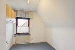 Ein-Zweifamilienhaus mit Tiefgarage & Carport