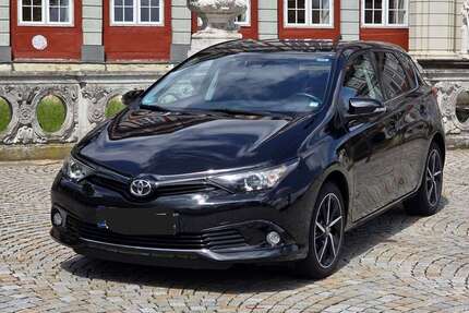 Toyota Auris 51.500 km 14.300 &euro; Wolfenbüttel, Stadt 38302