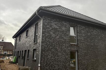 Haus Uetze - 4 Zimmer, 120 m&sup2;, 1.350&euro; | Angebot:25209314