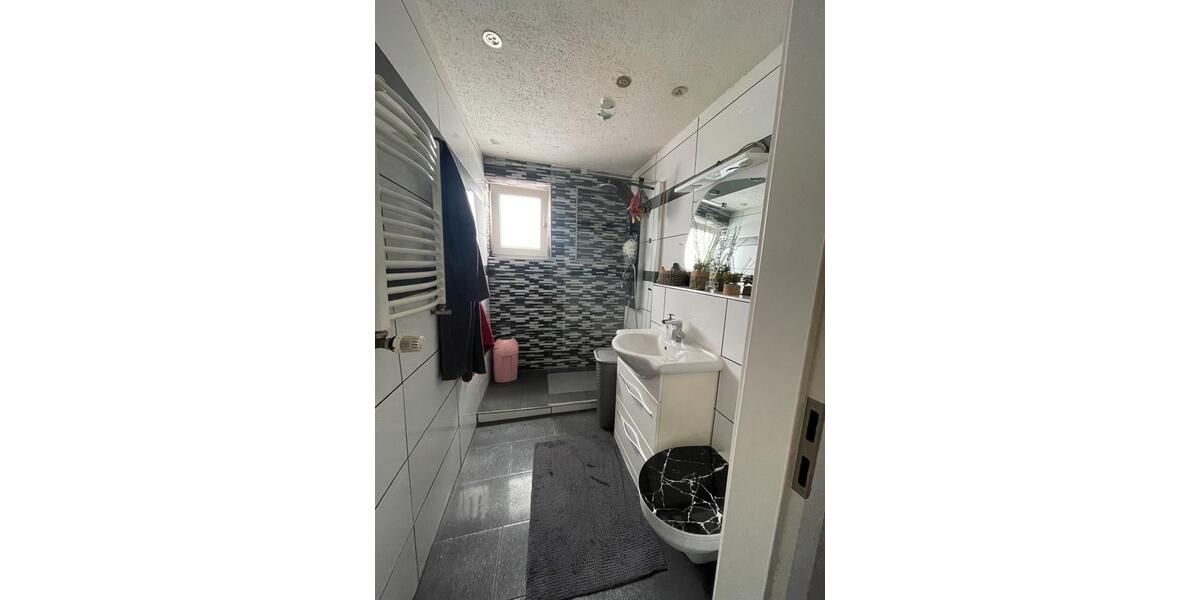 Etagenwohnung Braunschweig Broitzem - 3 Zimmer, 67 m&sup2;, 250.000&euro; | Angebot:27070733