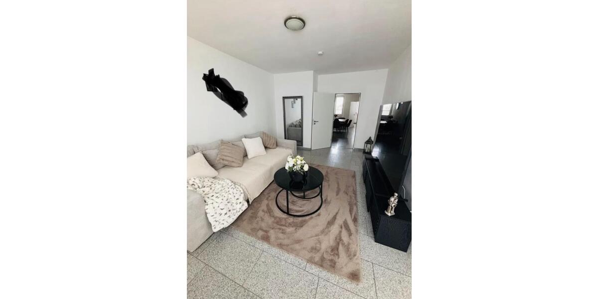 Etagenwohnung Wolfsburg Detmerode - 3 Zimmer, 80 m&sup2;, 760&euro; | Angebot:26445884