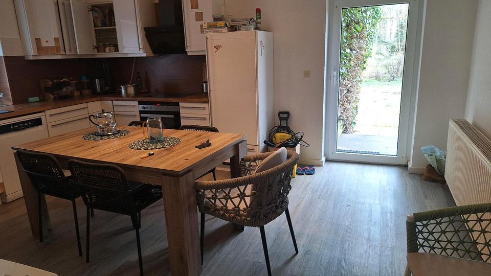 Erdgeschoßwohnung Meine - 1 Zimmer, 10 m&sup2;, 450&euro; | Angebot:25625923