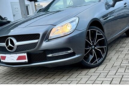 Mercedes-Benz SLK 200 81.816 km 17.490 &euro; Sickte 38173