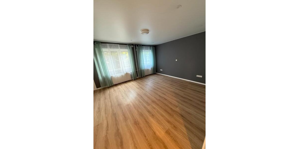 Erdgeschoßwohnung Gifhorn - 3 Zimmer, 81 m&sup2;, 180.000&euro; | Angebot:26962148