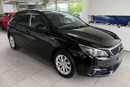 Peugeot 308 95.000 km 8.490 € Braunschweig 38116
