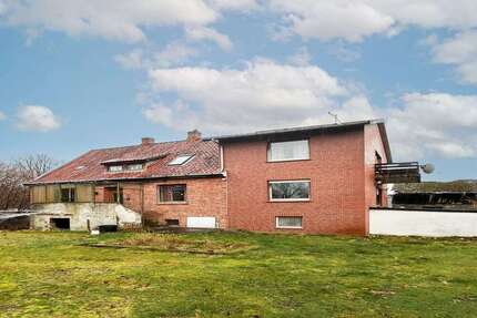 Haus Sassenburg - 7 Zimmer, 230 m&sup2;, 149.000&euro; | Angebot:25935819