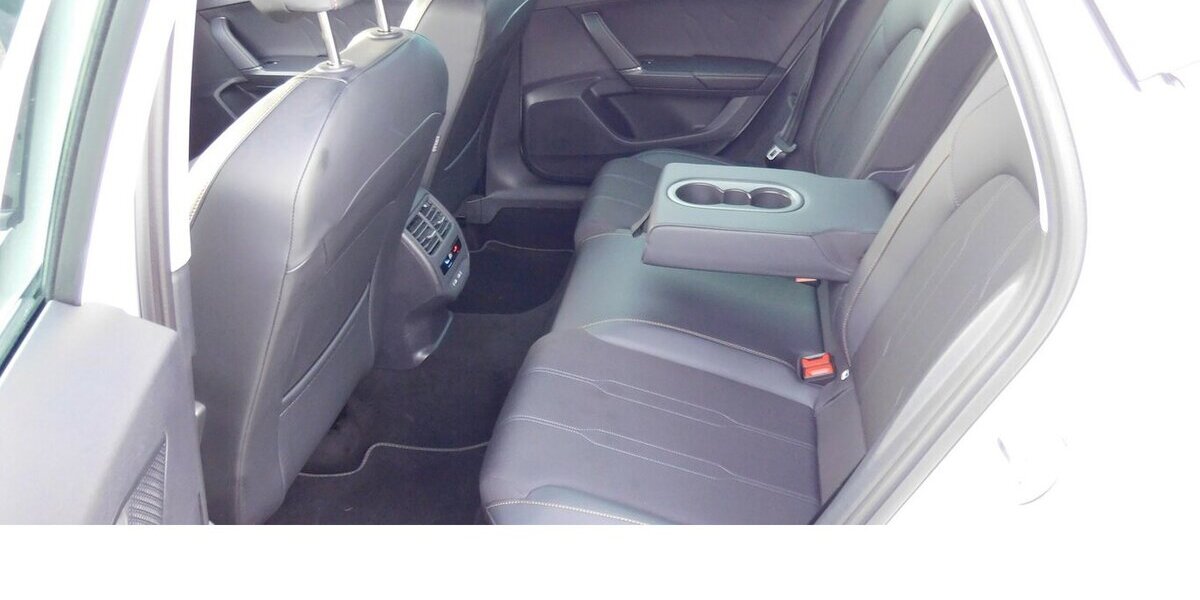 Cupra Formentor 1.5 TSI BMT Klima LED Navi AHK 27.200 km 23.990 &euro; Vordorf 38533