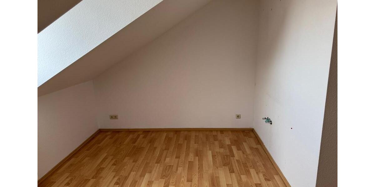 Etagenwohnung Braunschweig Broitzem - 3 Zimmer, 80 m&sup2;, 800&euro; | Angebot:26222895