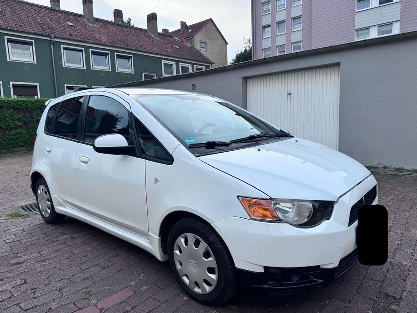 Mitsubishi Colt 69.920 km 4.200 € Salzgitter 38226