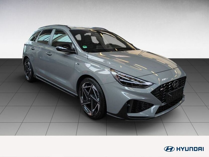 i30