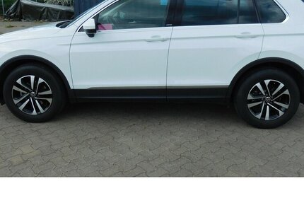 VW Tiguan 1.5 Comfortline Klima TSI Navi 34.700 km 24.990 &euro; Vordorf 38533