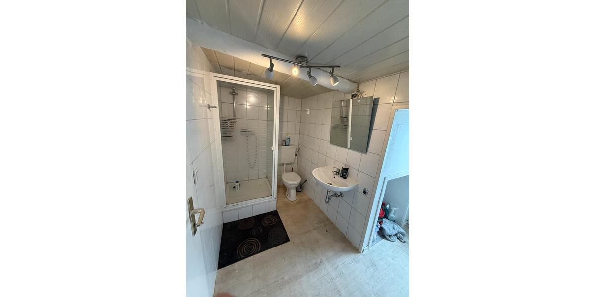 Dachgeschoßwohnung Wolfenbüttel - 4 Zimmer, 75 m&sup2;, 750&euro; | Angebot:25995459