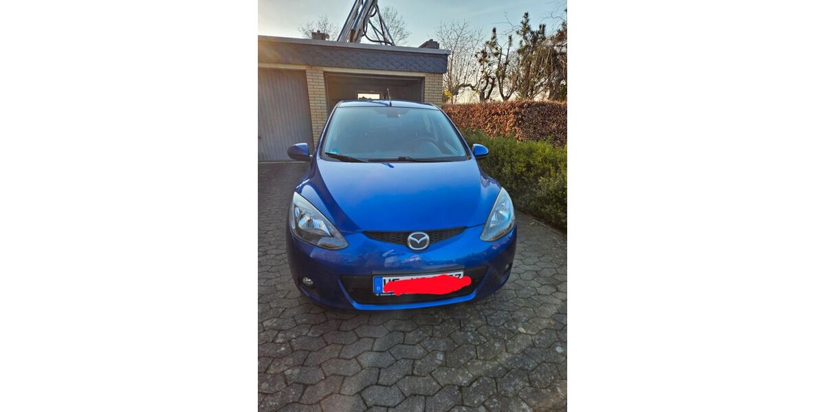 Mazda 2 127.000 km 3.000 &euro; Cremlingen 38162