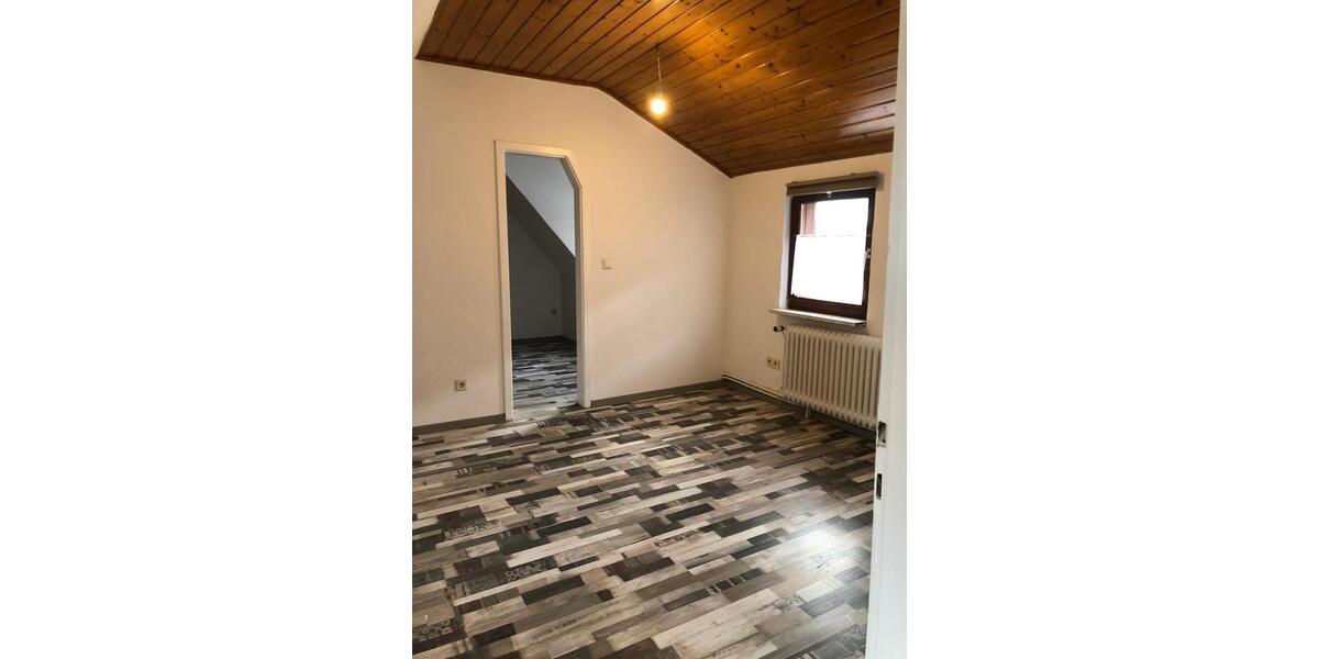 Etagenwohnung Sassenburg - 3 Zimmer, 75 m&sup2;, 750&euro; | Angebot:24810917