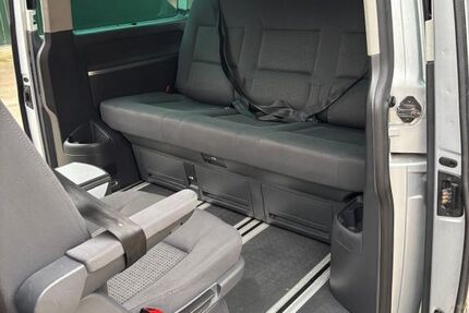 VW T5 Multivan 234.000 km 9.900 &euro; Elbe 38274