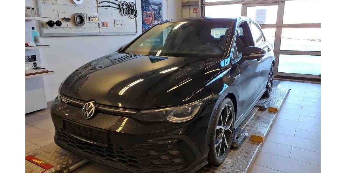 VW Golf 23.500 km 33.990 &euro; Braunschweig Wenden 38110