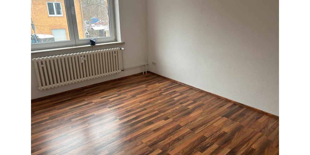 Etagenwohnung Braunschweig Wabe-Schunter-Beberbach - 3 Zimmer, 74 m&sup2;, 620&euro; | Angebot:24785316