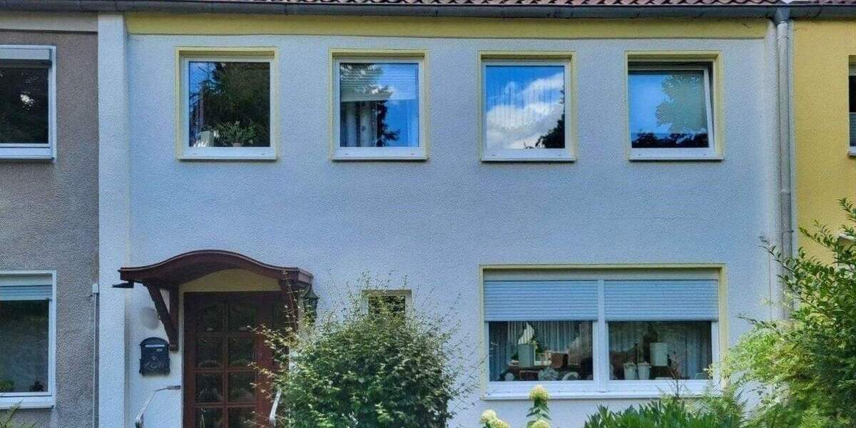 Reihenmittelhaus Salzgitter Bad - 4 Zimmer, 96 m&sup2;, 169.000&euro; | Angebot:25686027