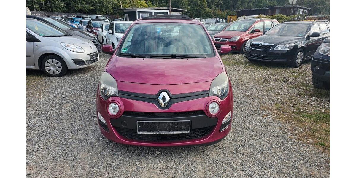 Renault Twingo 166.031 km 3.390 &euro; Braunschweig 38120