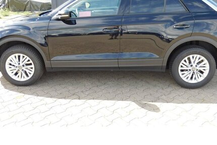 VW T-Roc 1.0 Life TSI BMT Navi Klima Alu 25.000 km 21.390 € Vordorf 38533