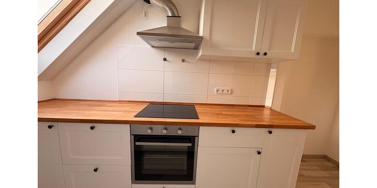 Dachgeschoßwohnung Braunschweig Westliches Ringgebiet - 2 Zimmer, 51 m&sup2;, 600&euro; | Angebot:25976401