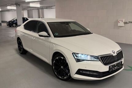Skoda Superb 151.500 km 21.450 &euro; Peine 31226