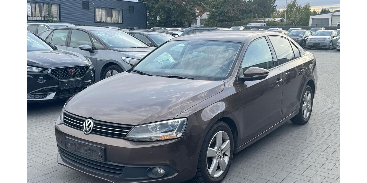 VW Jetta 170.000 km 4.990 &euro; Vechelde 38159