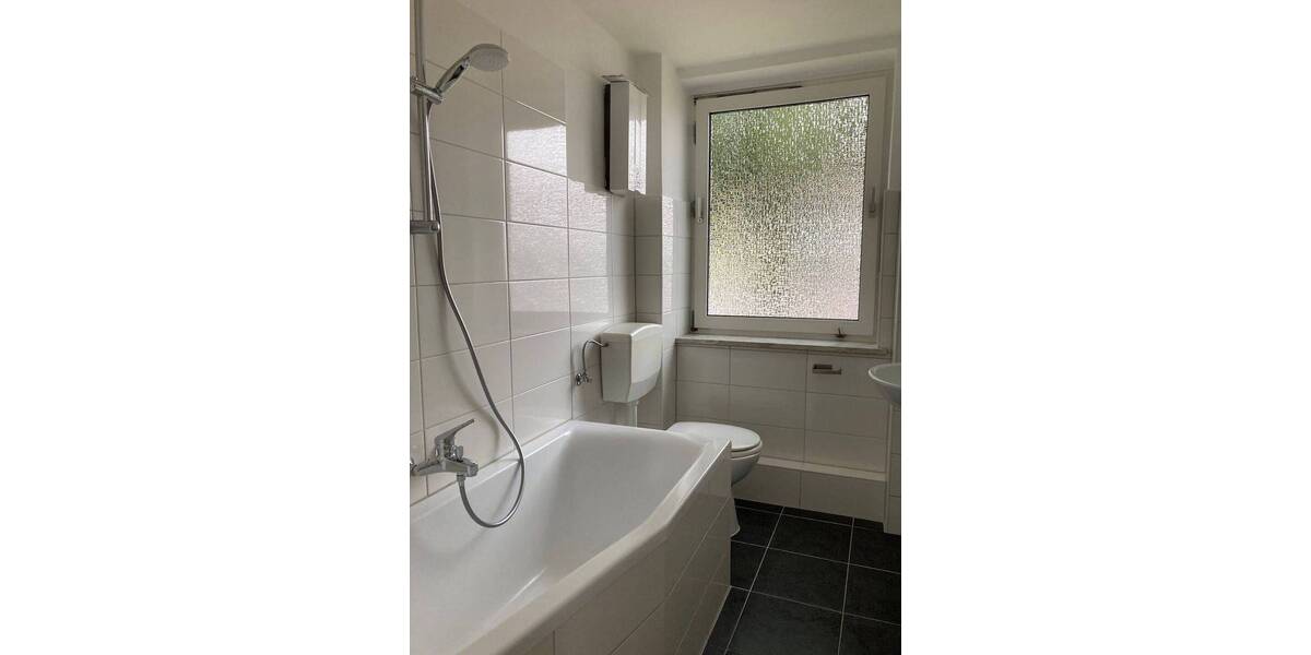 Etagenwohnung Salzgitter Lebenstedt - 3 Zimmer, 48 m&sup2;, 292&euro; | Angebot:26919901