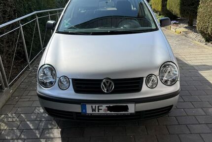 VW Polo 125.098 km 2.450 &euro; Kissenbrück 38324
