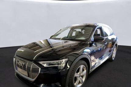Audi e-tron 46.643 km 37.490 &euro; Braunschweig Wenden 38110