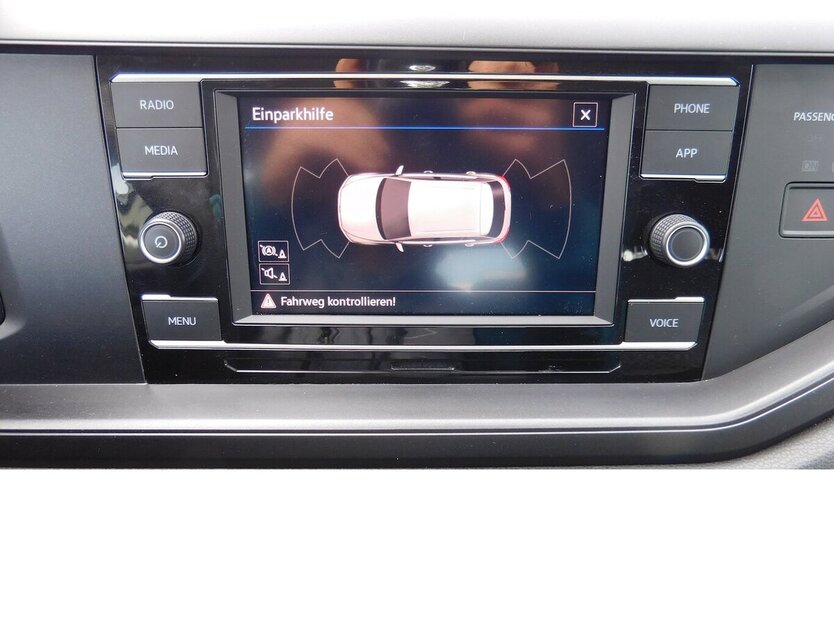 VW Taigo 1.0 TSI BMT Klima LED Navi 27.600 km 15.990 € Vordorf 38533