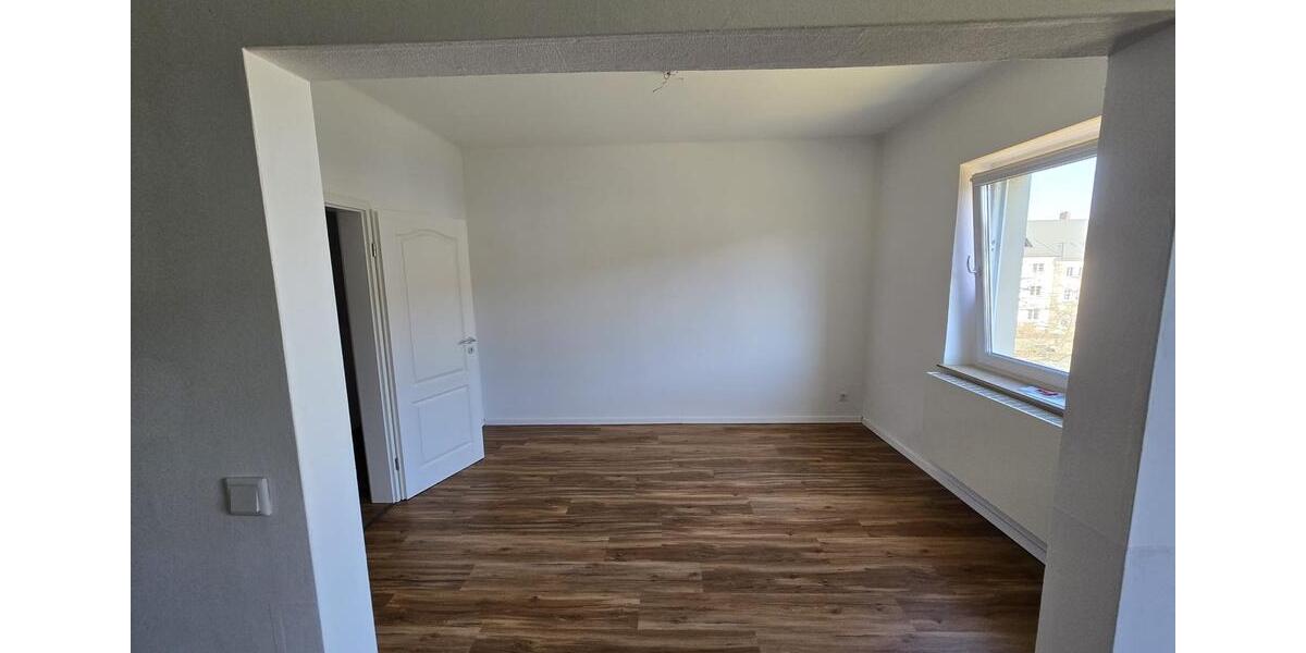 Etagenwohnung Braunschweig Wabe-Schunter-Beberbach - 3 Zimmer, 80 m&sup2;, 990&euro; | Angebot:25588638