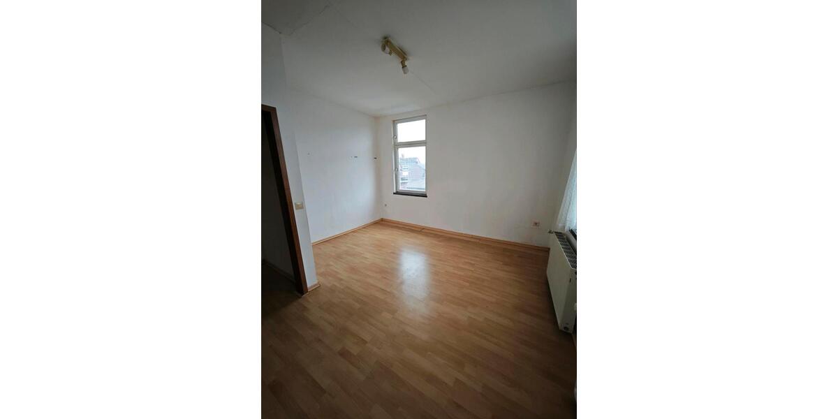 Etagenwohnung Ilsede - 4 Zimmer, 95 m&sup2;, 750&euro; | Angebot:24979500