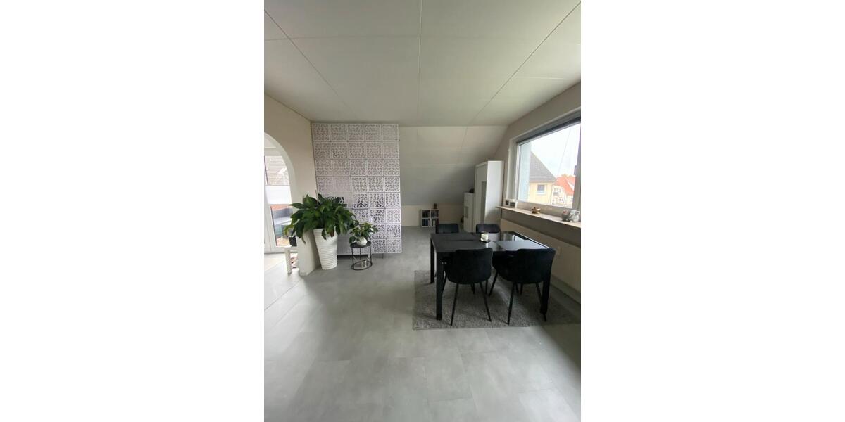 Dachgeschoßwohnung Weyhausen - 2 Zimmer, 66 m&sup2;, 149.000&euro; | Angebot:23594089