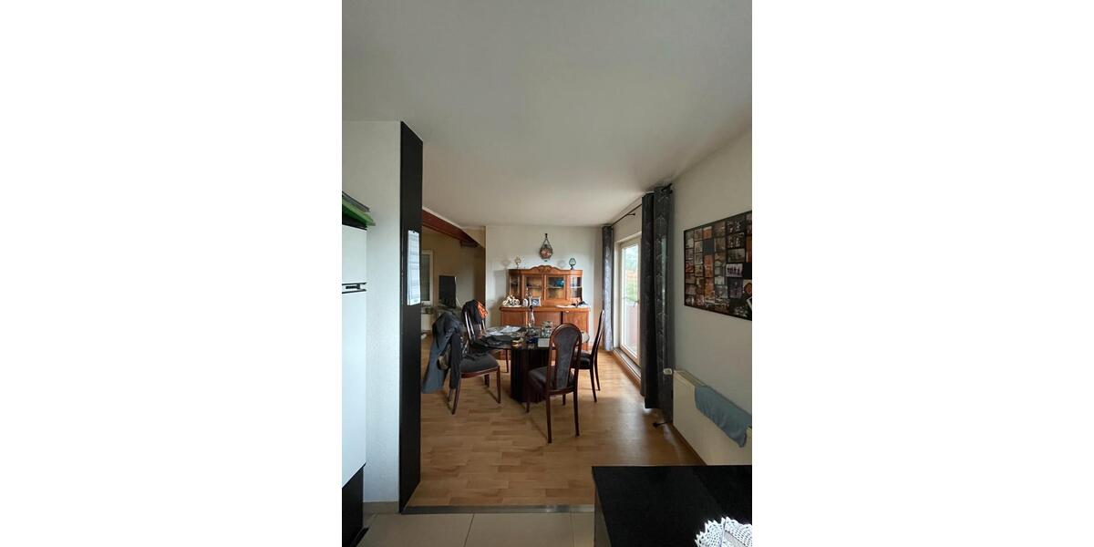 Dachgeschoßwohnung Hillerse - 3 Zimmer, 72 m&sup2;, 640&euro; | Angebot:26647159