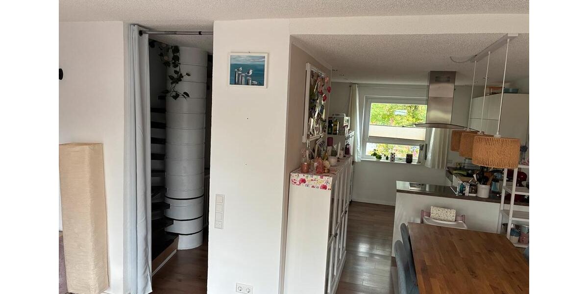 Reihenhaus Braunschweig Heidberg-Melverode - 4 Zimmer, 90 m&sup2;, 1.800&euro; | Angebot:27619077