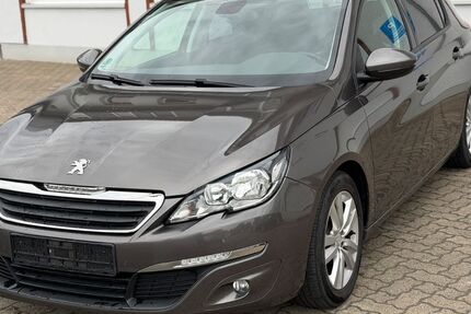 Peugeot 308 141.980 km 4.900 &euro; Salzgitter 38229