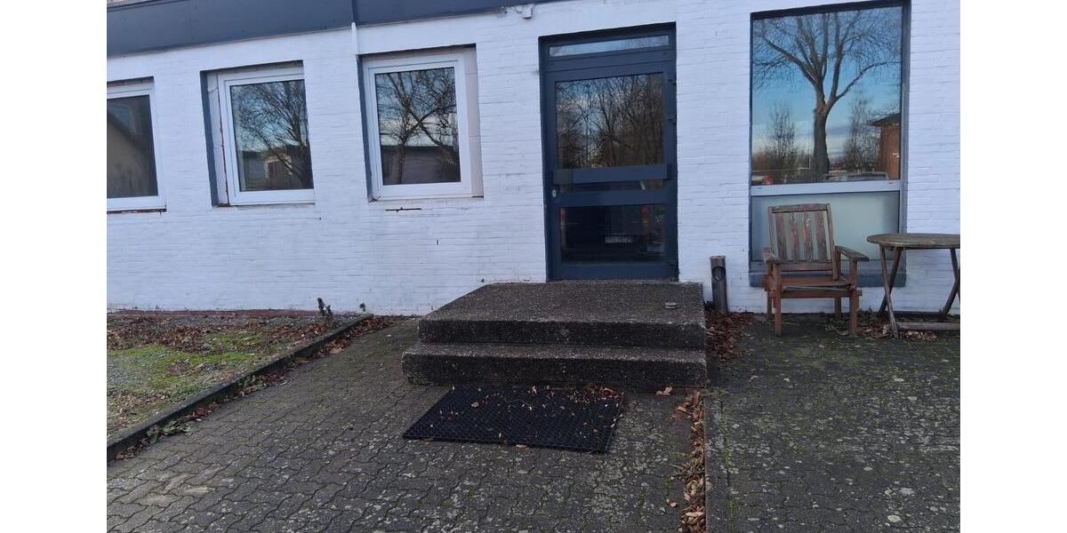 Etagenwohnung Lengede - 2 Zimmer, 70 m&sup2;, 700&euro; | Angebot:24766361