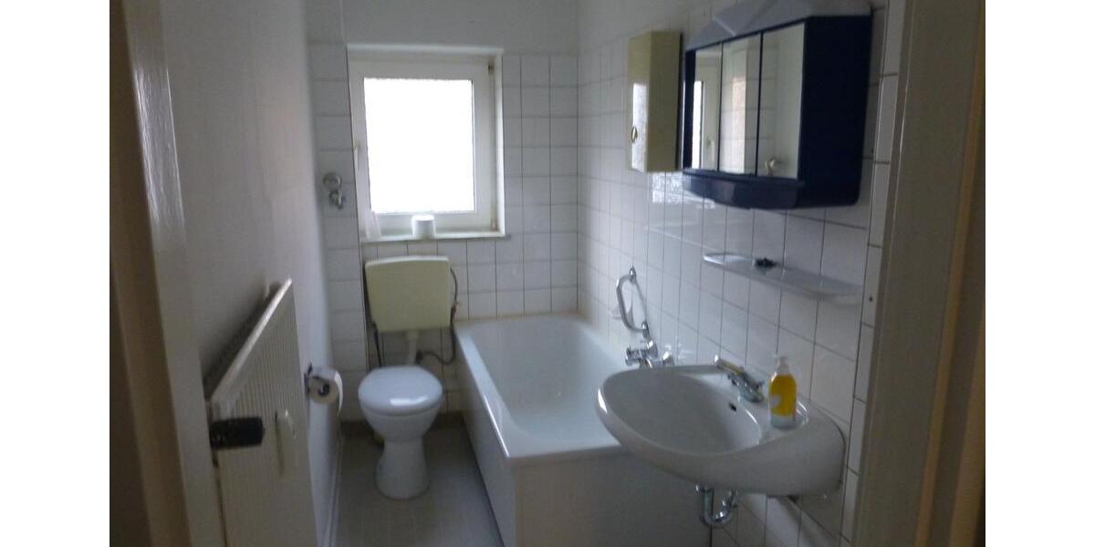 Erdgeschoßwohnung Salzgitter Ortschaft Südost - 3 Zimmer, 53 m&sup2;, 330&euro; | Angebot:24761177